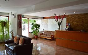 Florida del Inca Hotel